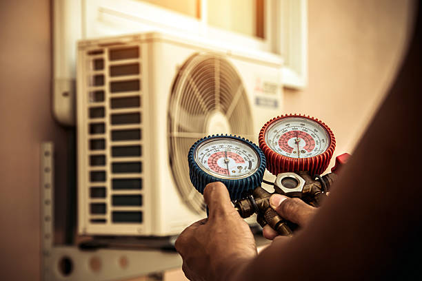 Professional Hvac technician working in Fairview, OR